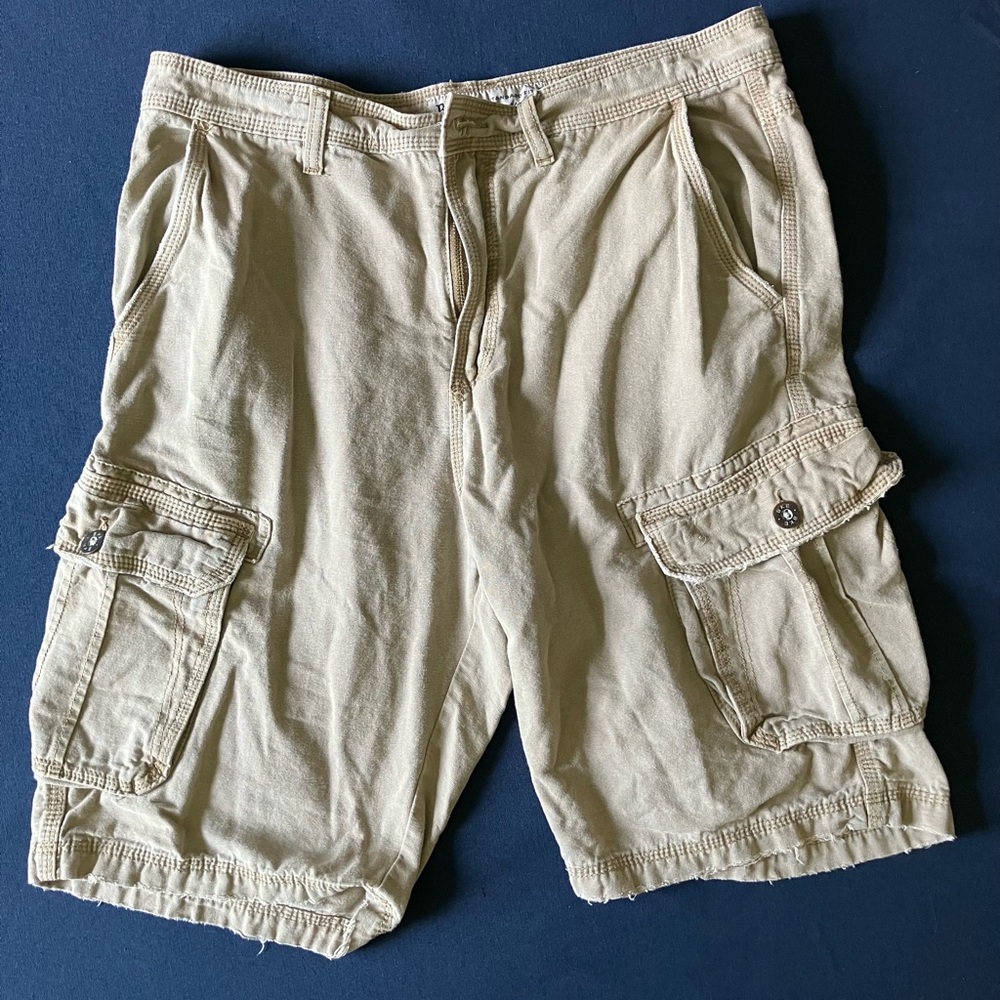 BKE Alvin Khaki Cargo Shorts